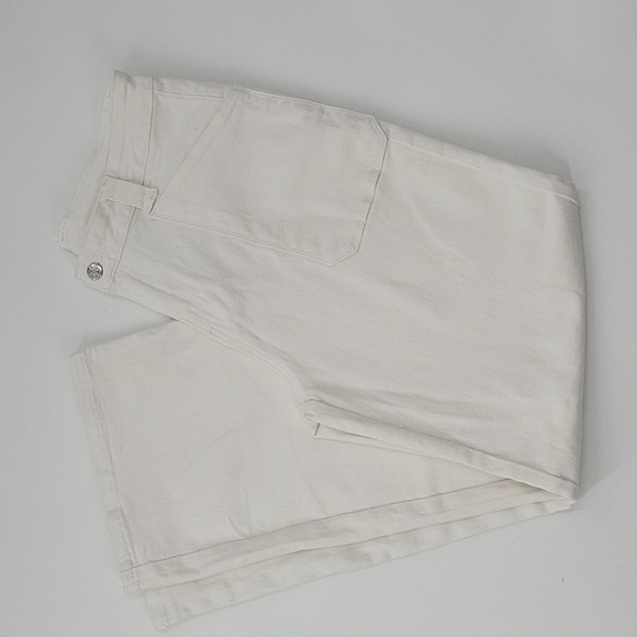 Women's White Wide-Leg Jeans - Picture 8 of 16